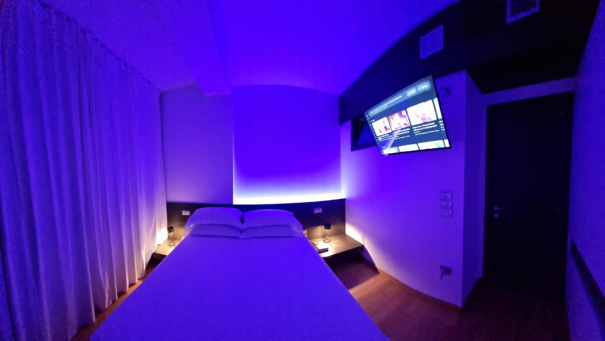 Apartament Attico Reale - In Centro, Tra Stazione E Bari Vecchia Zewnętrze zdjęcie
